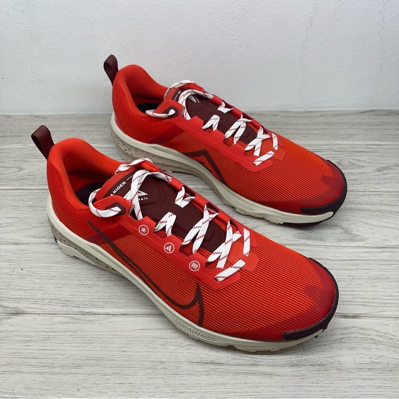 Nike React Terra Kiger 9 Trail Running Shoes Picante Red DR2693-600 Mens Sz 12.5 - Picture 4 of 8